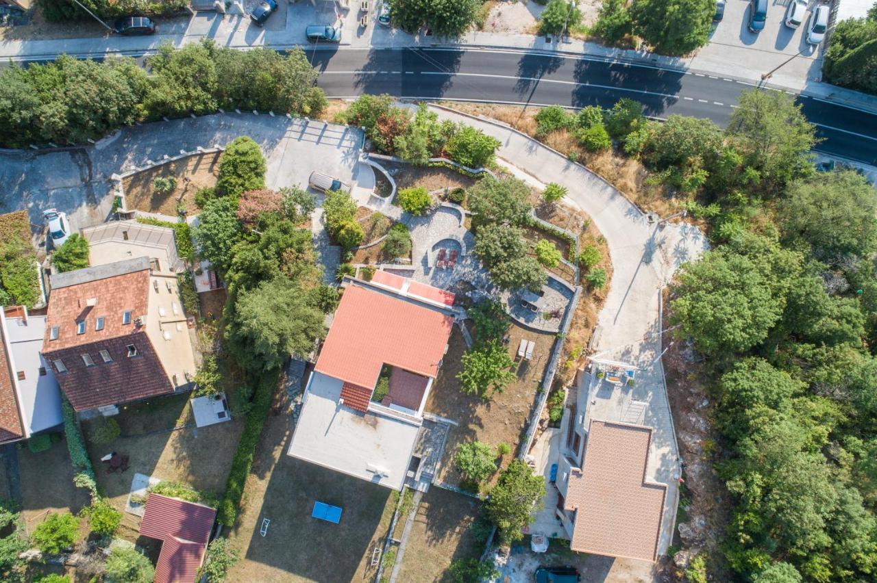 Villa Biskupovic With Stunning Views Kotor Bagian luar foto