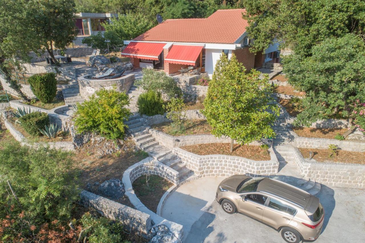 Villa Biskupovic With Stunning Views Kotor Bagian luar foto