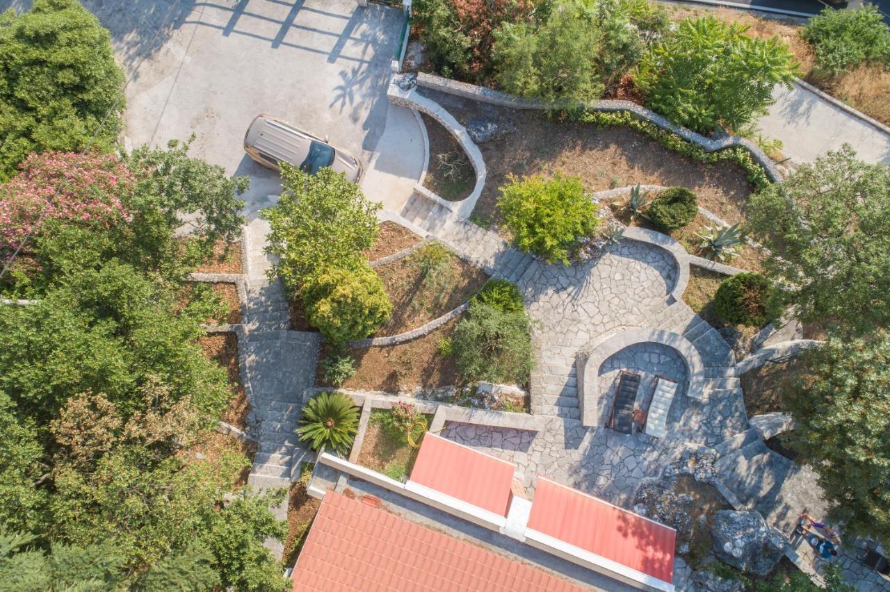Villa Biskupovic With Stunning Views Kotor Bagian luar foto