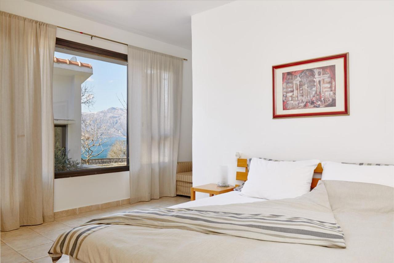Villa Biskupovic With Stunning Views Kotor Bagian luar foto